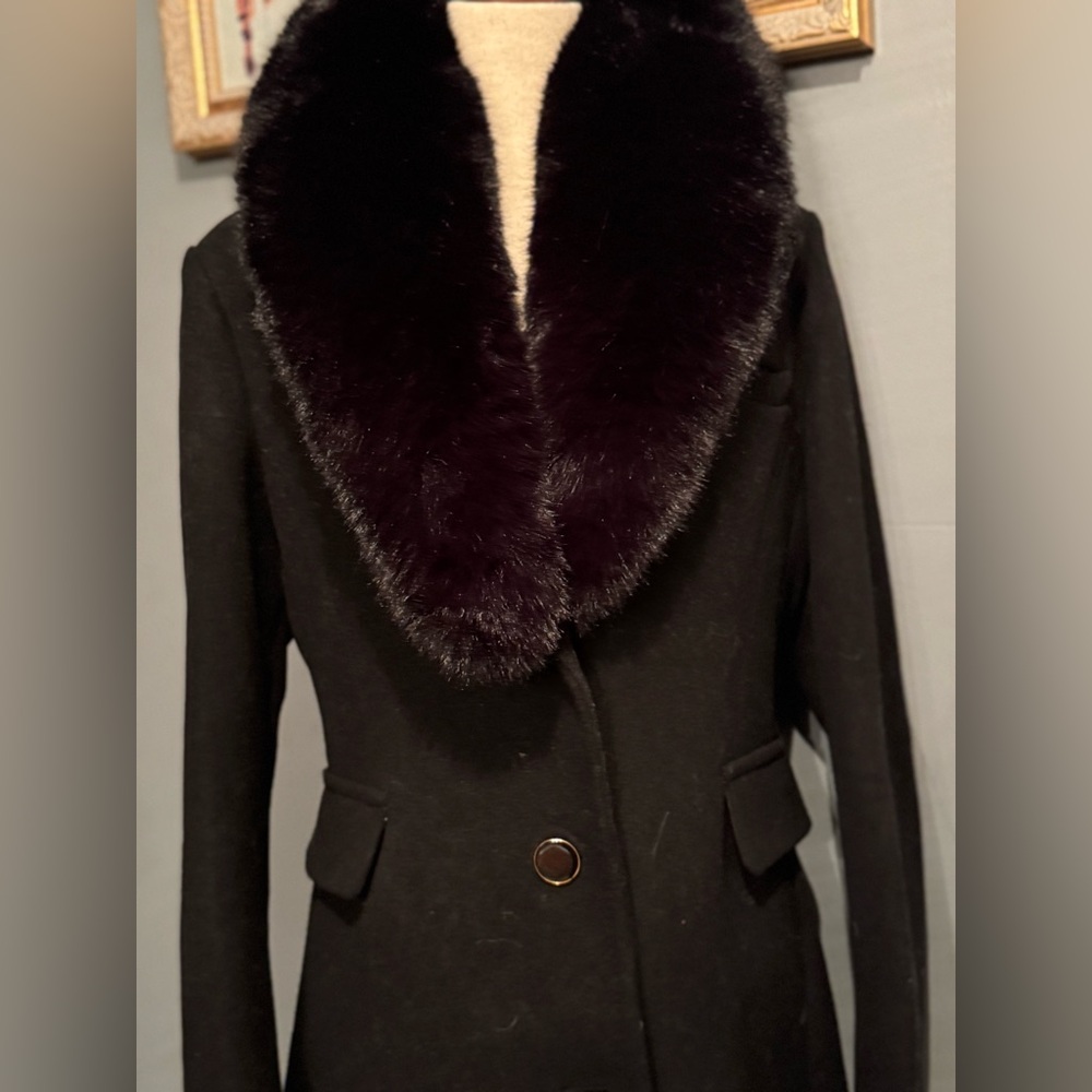 Kate Spade Black wool Fur Collar Coat size large ike new - Picture 2 of 12
